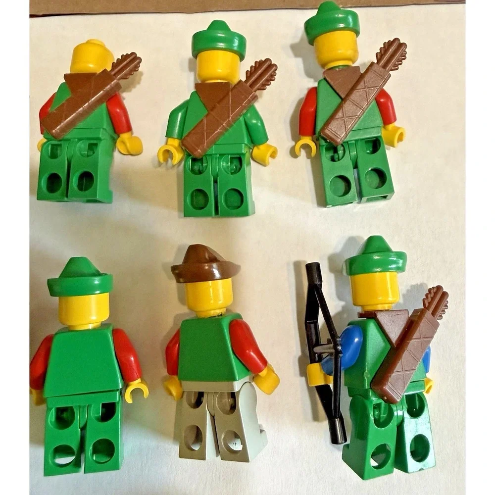 Lego 6071 Forestmen's Crossing Forestwoman Minifigures‎ Only Lot 1990